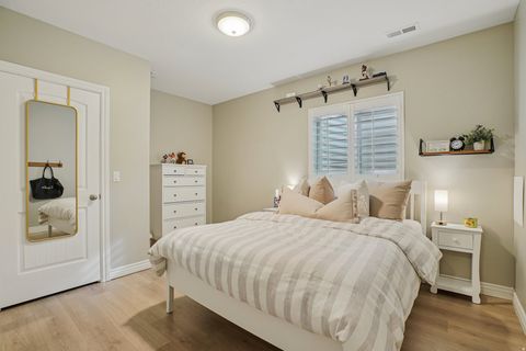 Tiny photo for 10307 S FISH HOOK RD W, South Jordan, UT 84009 (MLS # 2136880)