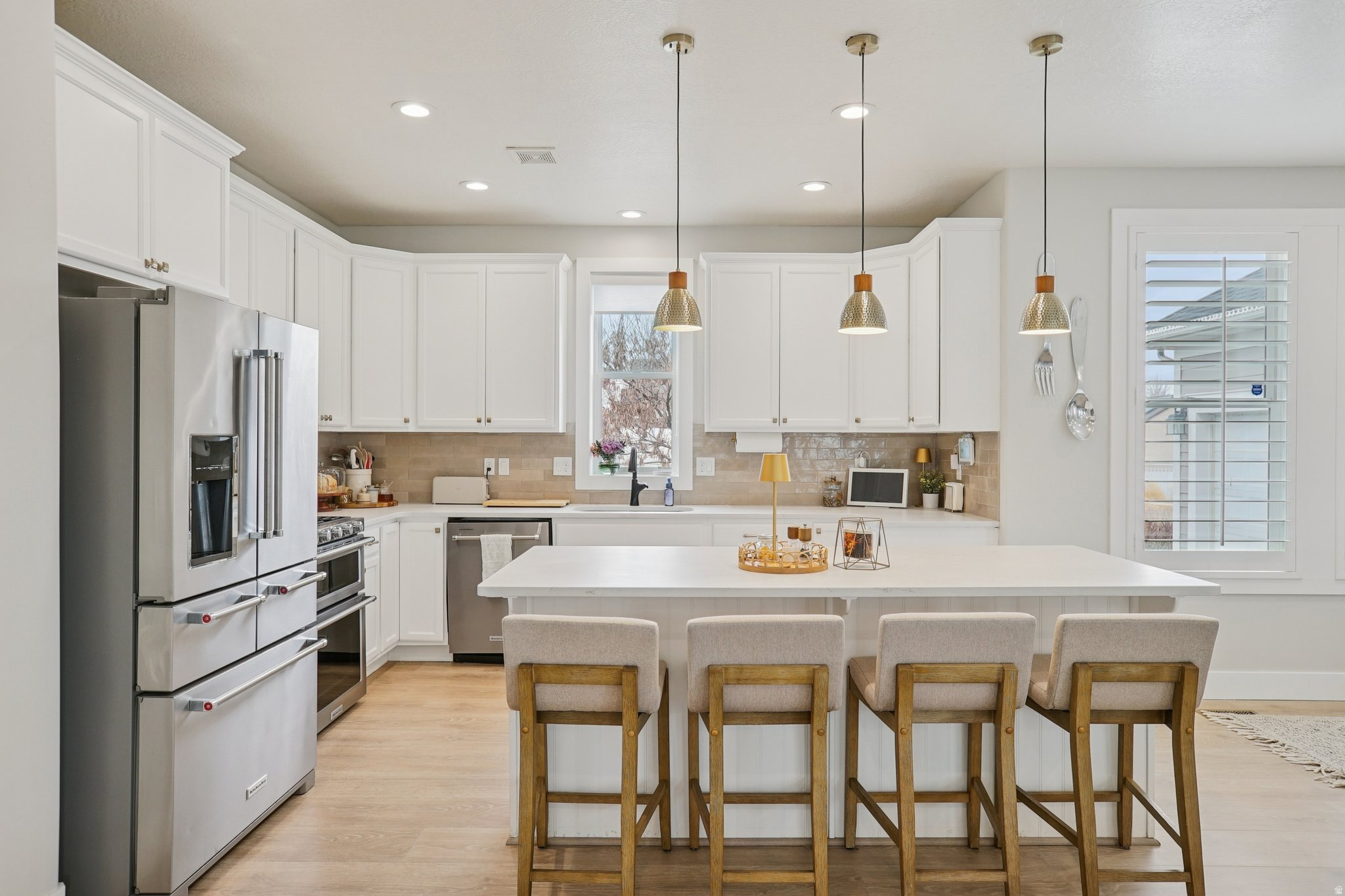 DAYBREAK - Residential