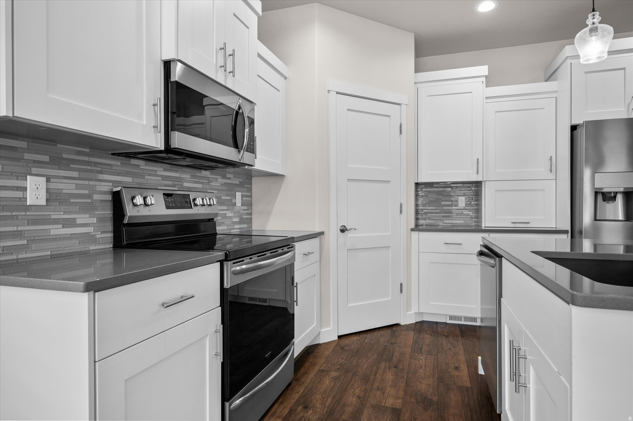 STILLCREEK - Residential