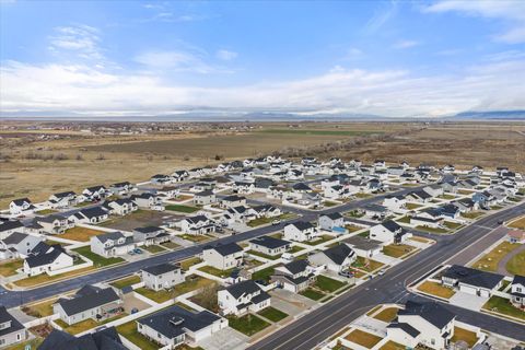 Tiny photo for 3152 N 3450 W, Plain City, UT 84404 (MLS # 2128207)