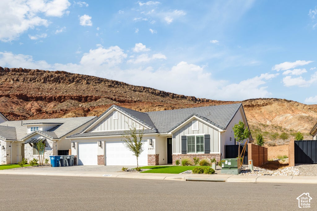 Photo of 2901 E RILL DR, Washington, UT 84780 (MLS # 2189843)