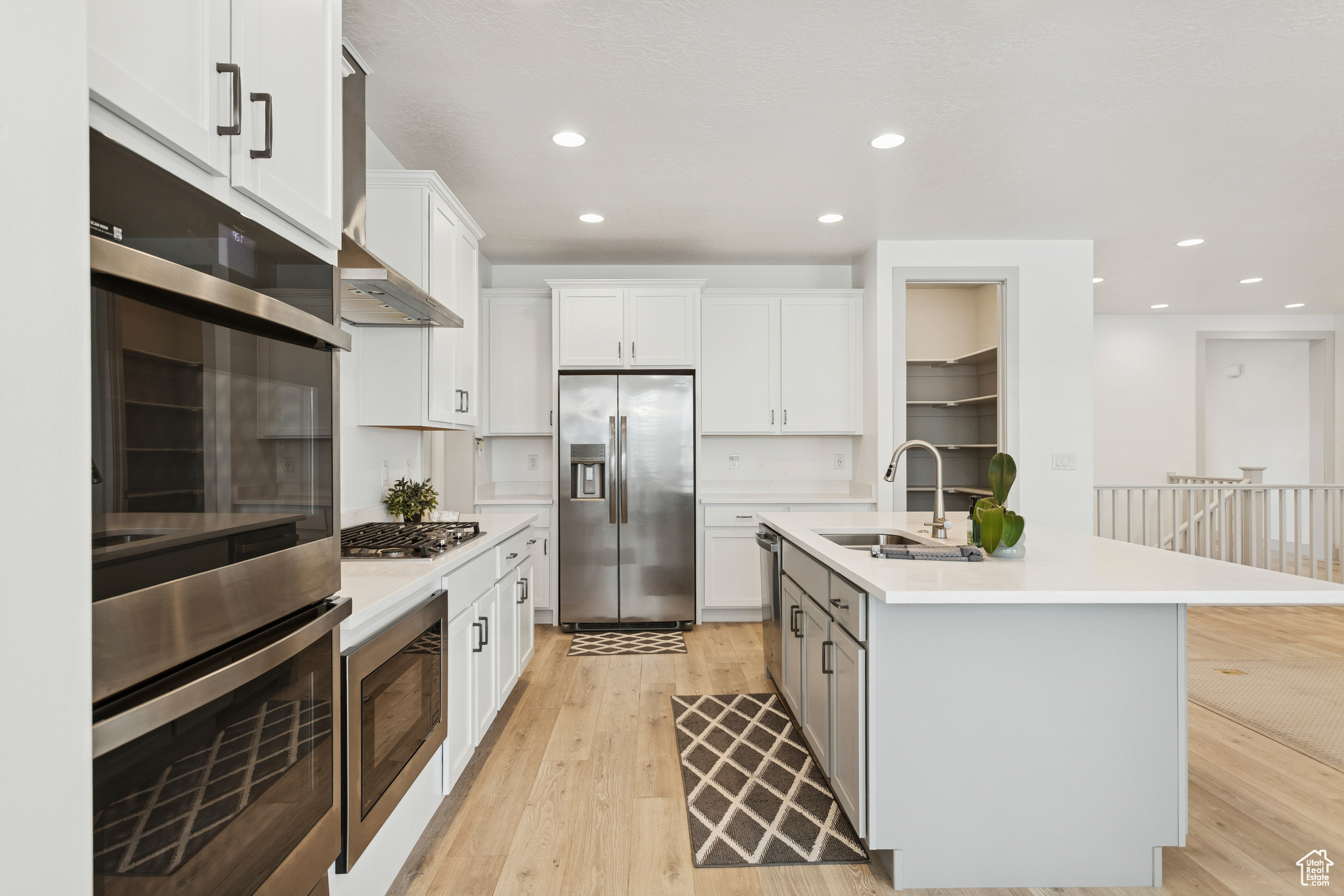 CAMDEN FIELDS - Residential