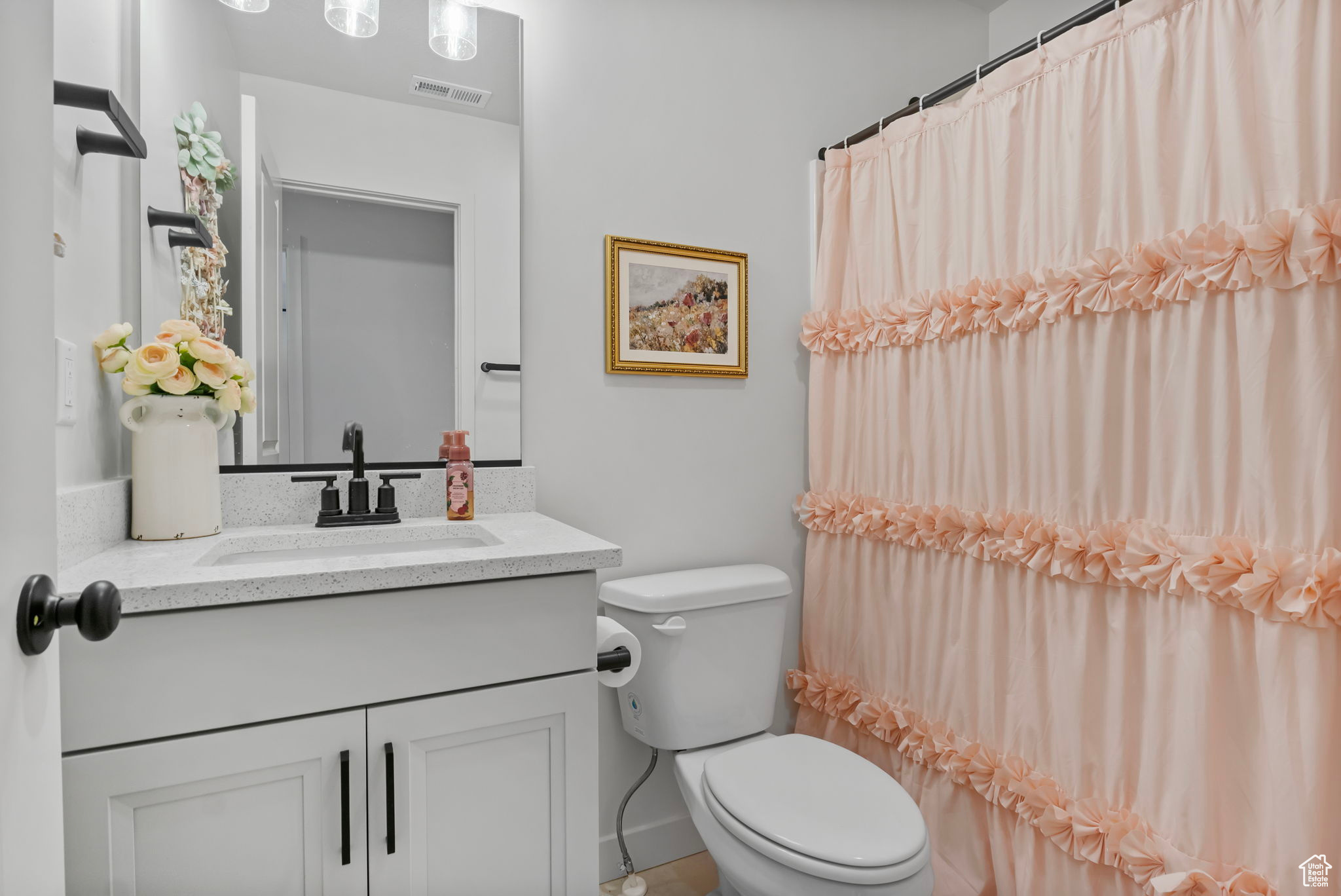 BONNEVILE TOWNHOMES - Residential