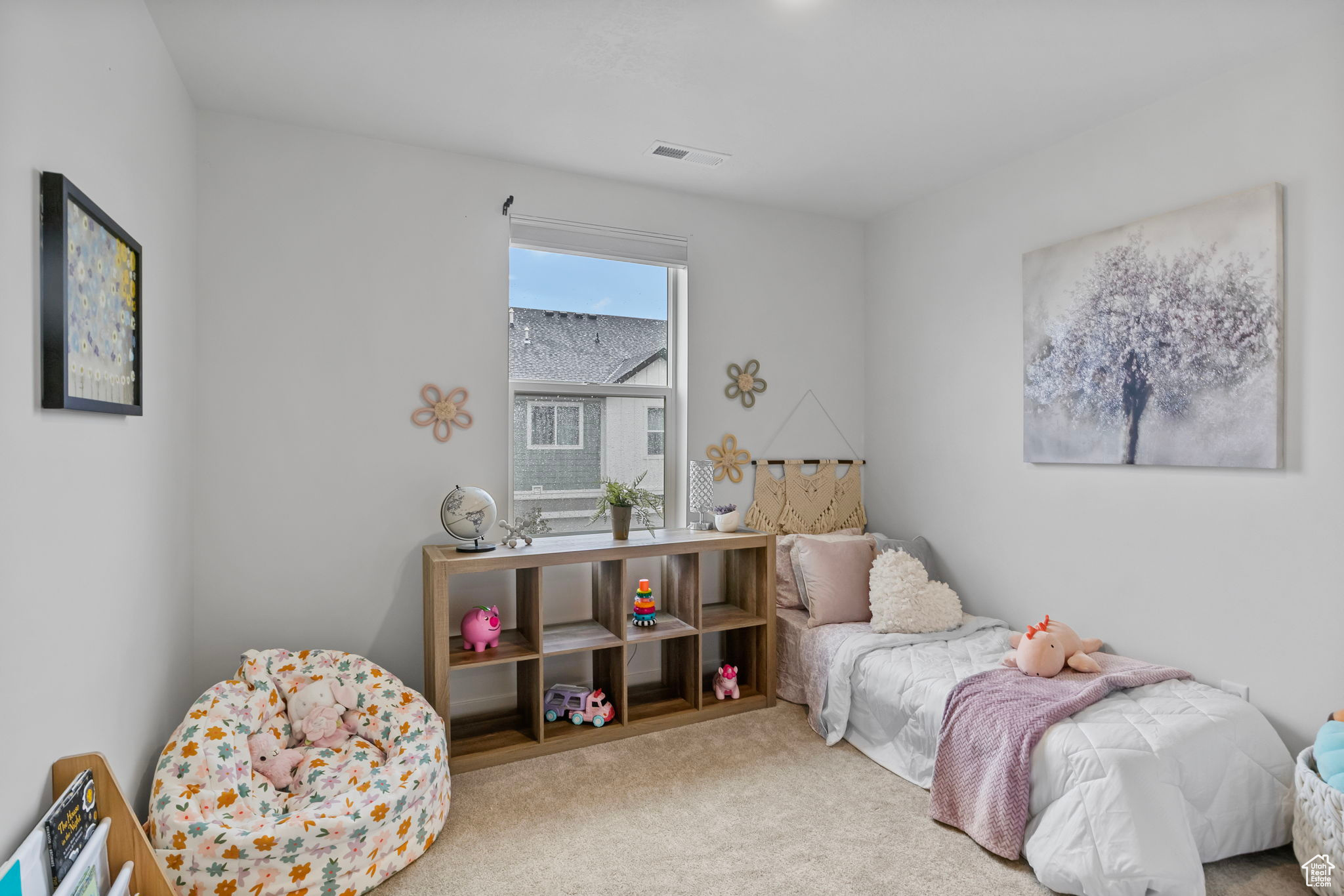 BONNEVILE TOWNHOMES - Residential