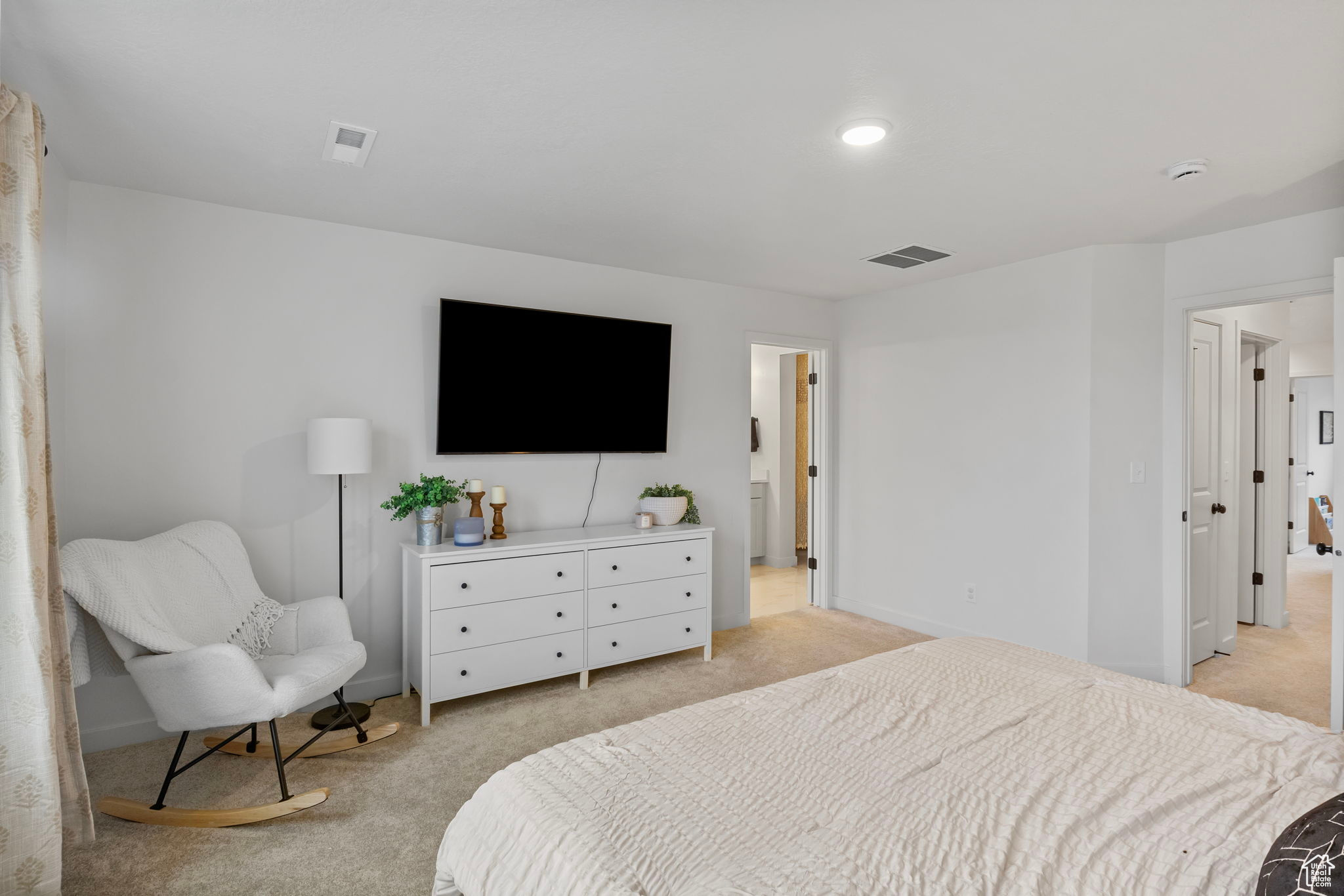 BONNEVILE TOWNHOMES - Residential