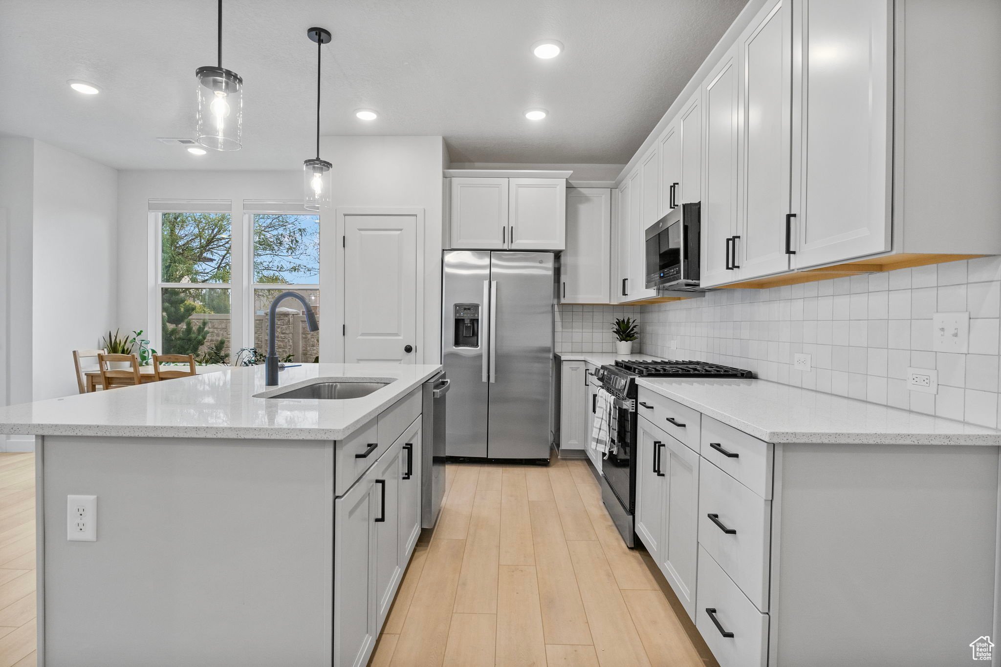BONNEVILE TOWNHOMES - Residential
