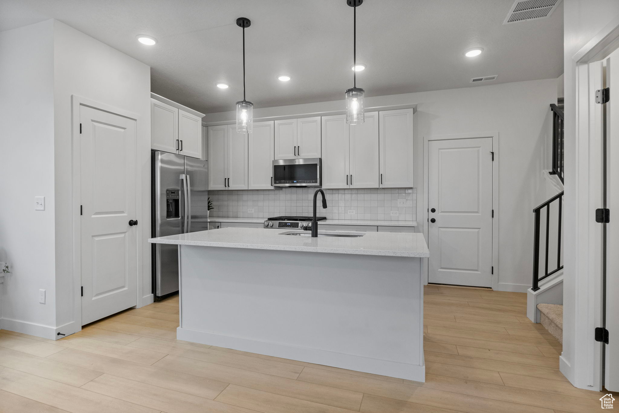 BONNEVILE TOWNHOMES - Residential