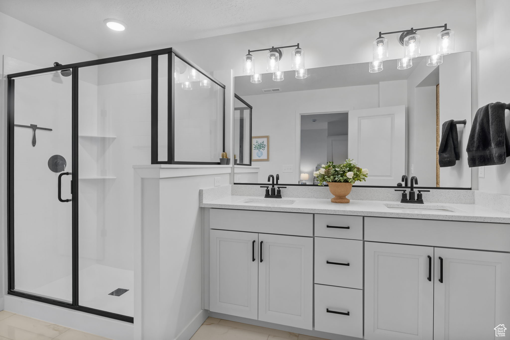 BONNEVILE TOWNHOMES - Residential