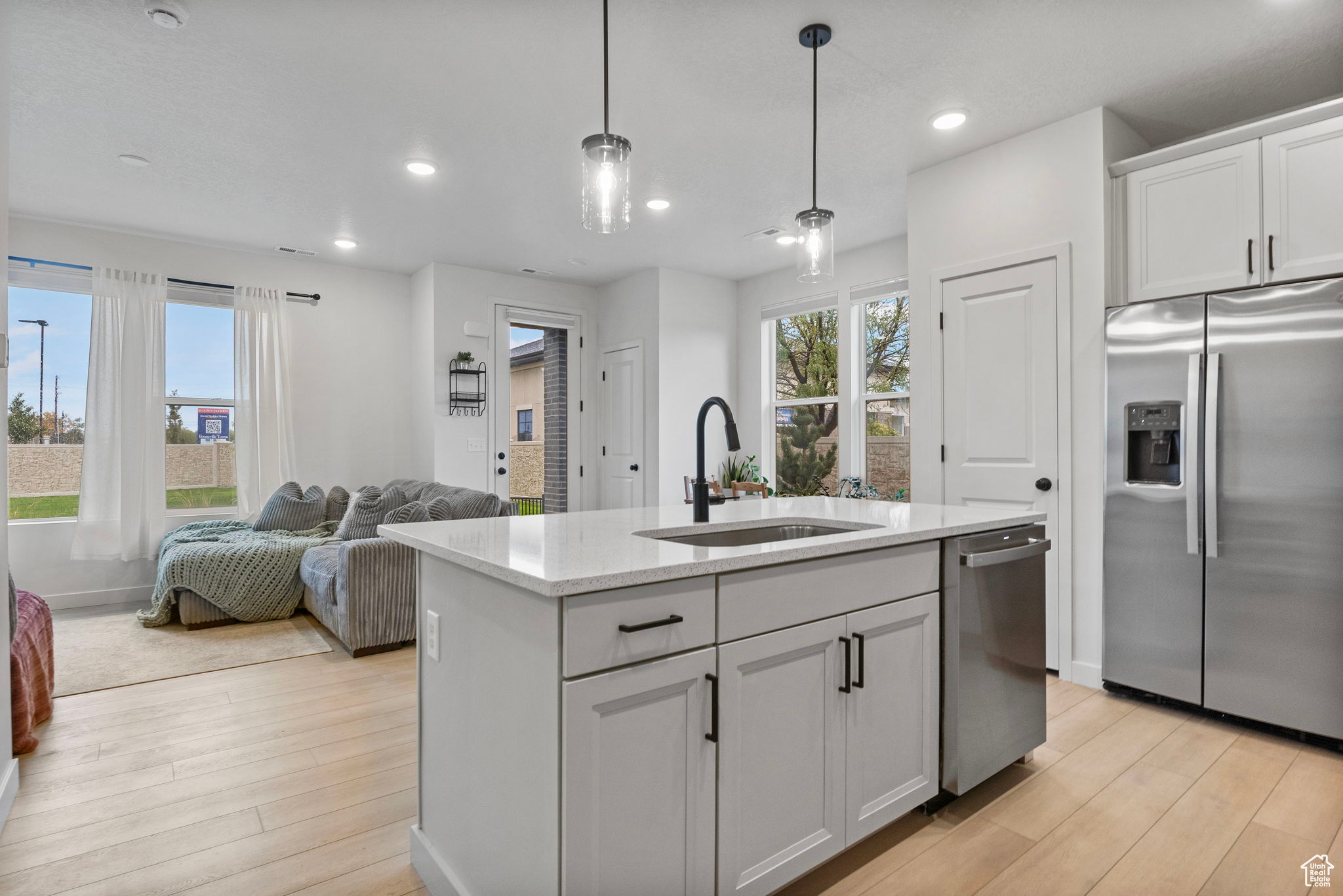 BONNEVILE TOWNHOMES - Residential