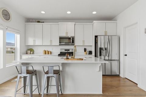 Tiny photo for 5080 FOLKSTONE DR, Eagle Mountain, UT 84005 (MLS # 2156090)