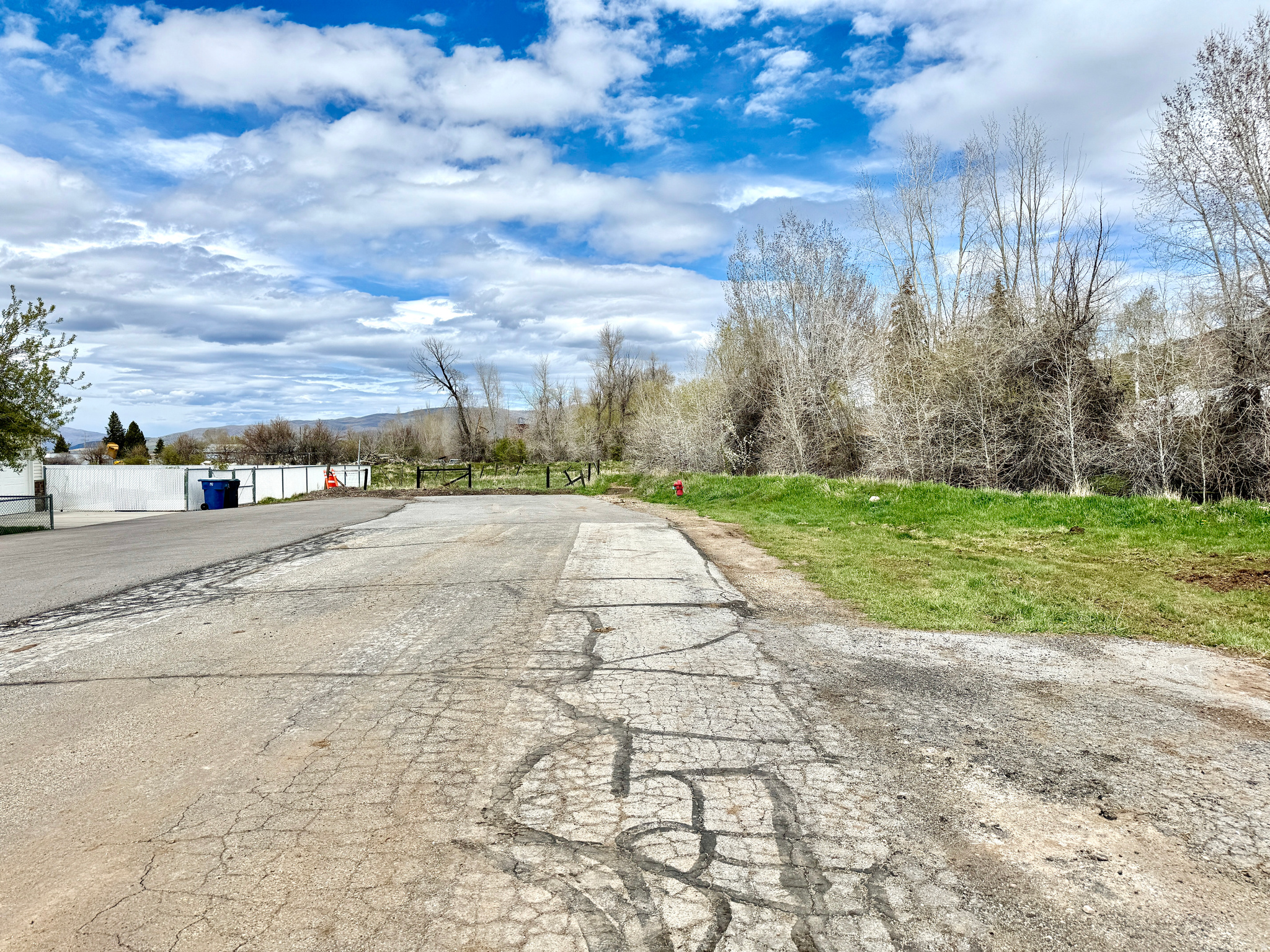 KAMAS TOWN - Land