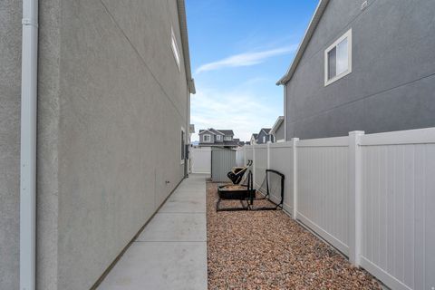 Tiny photo for 327 S 680 W, American Fork, UT 84003 (MLS # 2147459)