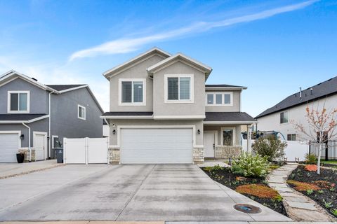 Tiny photo for 327 S 680 W, American Fork, UT 84003 (MLS # 2147459)