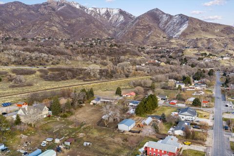 Tiny photo for 6541 S 2175 E, Uintah, UT 84405 (MLS # 2133504)