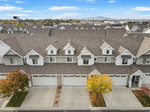 Tiny photo for 324 S 600 W, Centerville, UT 84014 (MLS # 2120433)