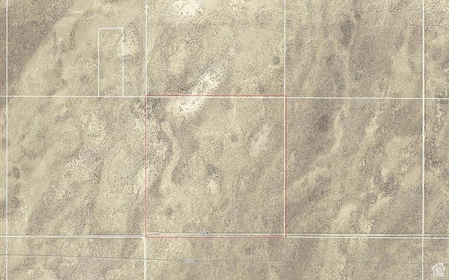 Sprawling 40 acre parcel of raw land in Berly, UT. A rural community outside of Enterprise, UT and in Iron County. If you are looking to purchase land for an amazing deal, this opportunity could be something for you!