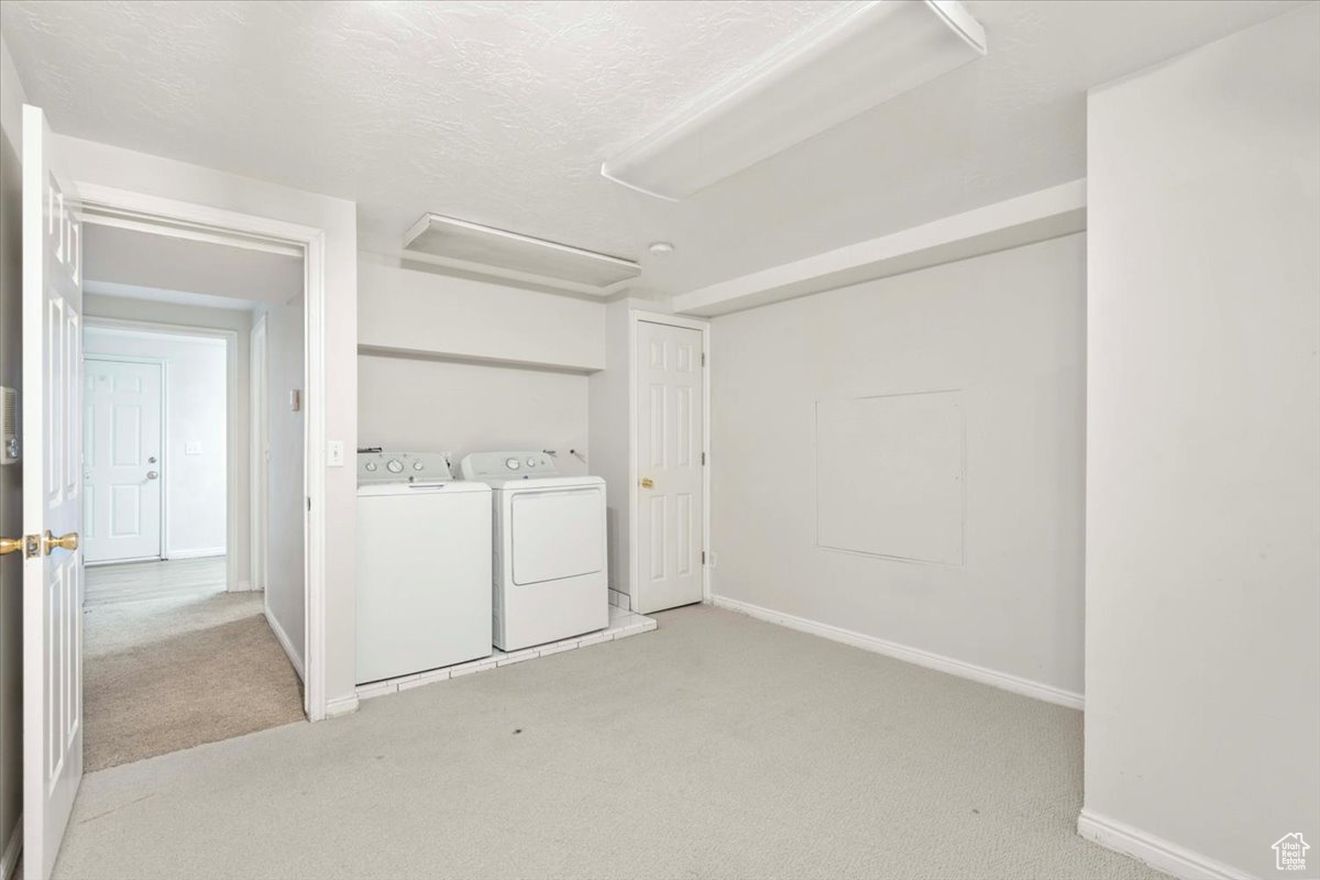 CRESTWOOD - Residential