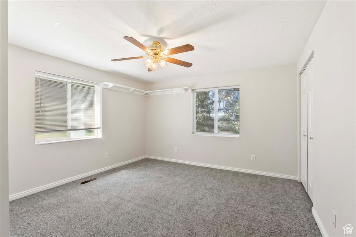 CRESTWOOD - Residential