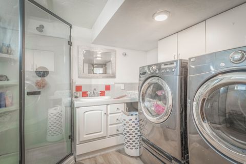 Tiny photo for 417 MARILYN DR, Clearfield, UT 84015 (MLS # 2157780)