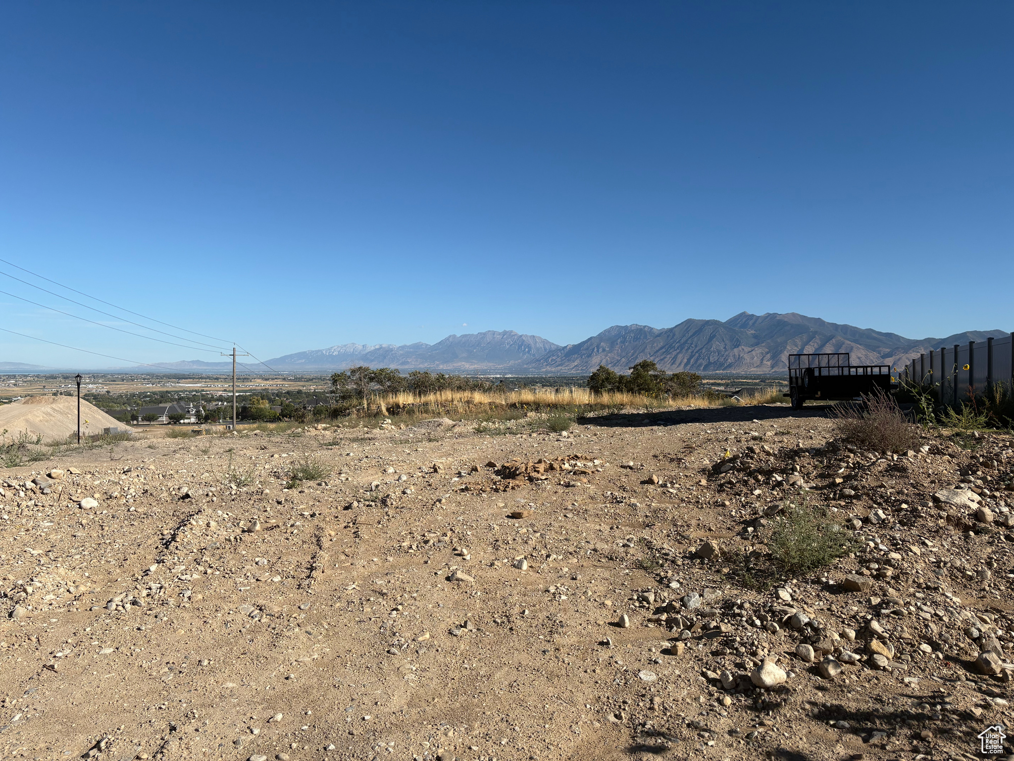 This corner lot features a great view of Mt. Loafer from the front of the lot and an unobstructed view of the valley from the back of the lot. Seller will discount $10,000 for any lot sold and closed by end of October, 2025. Bring your own builder or we would be happy to recommend one. This is one of the largest lots in the subdivision. Call listing agent if you want a copy of the CCR'S. Only 5 lots left in plat E.