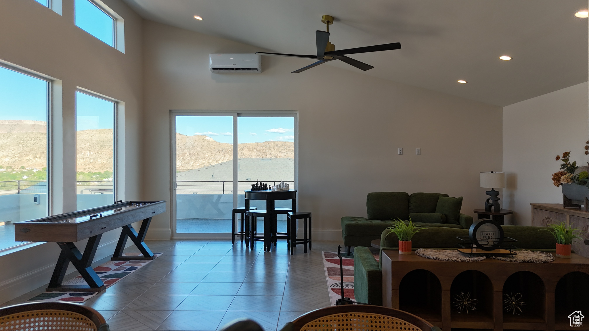 FALCON RIDGE PH 4 - Residential
