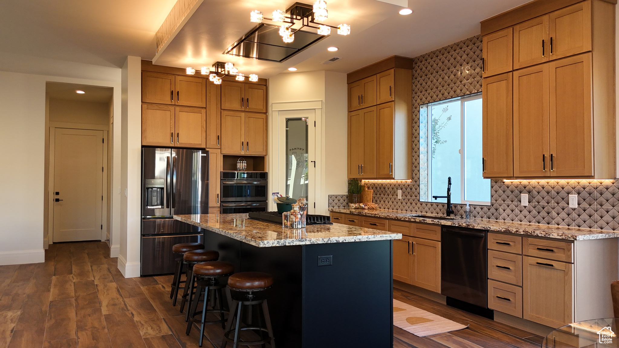 FALCON RIDGE PH 4 - Residential