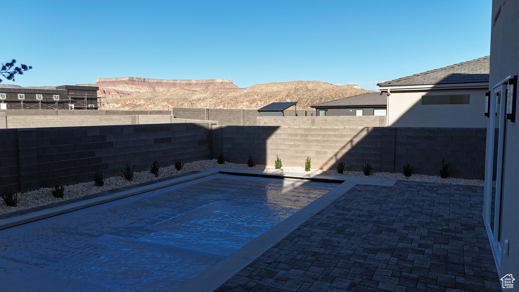 FALCON RIDGE PH 4 - Residential