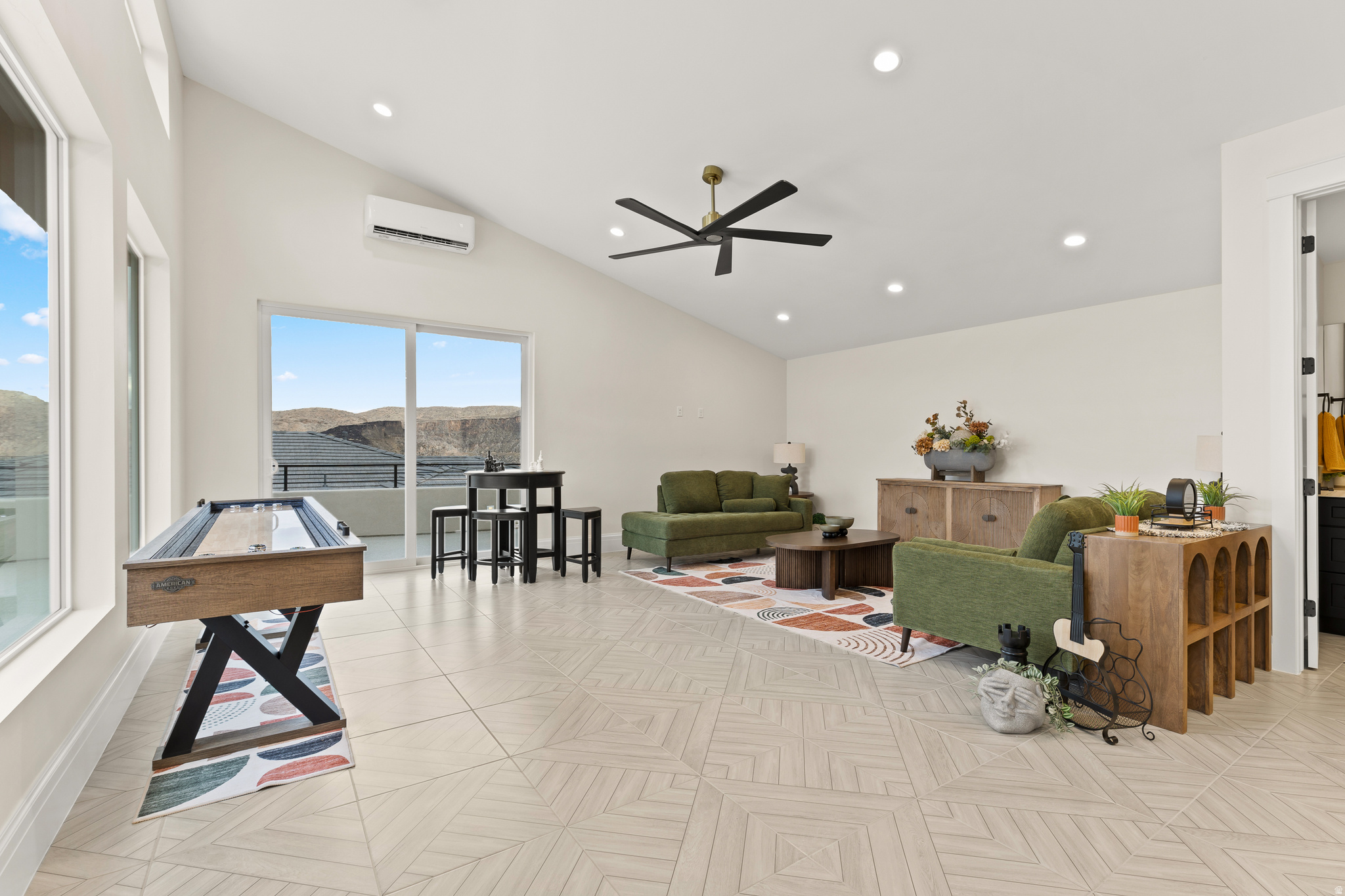 FALCON RIDGE PH 4 - Residential