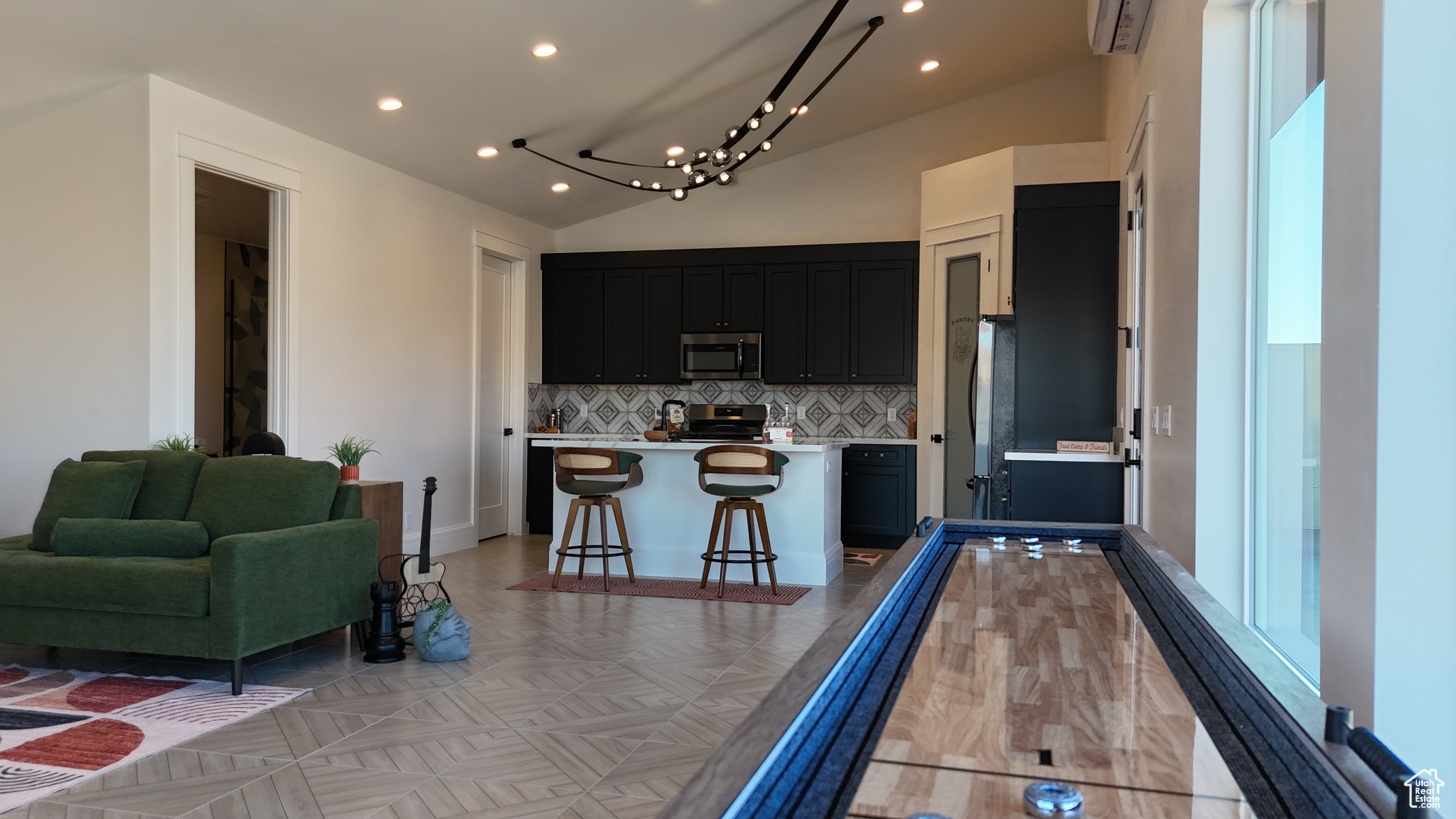 FALCON RIDGE PH 4 - Residential