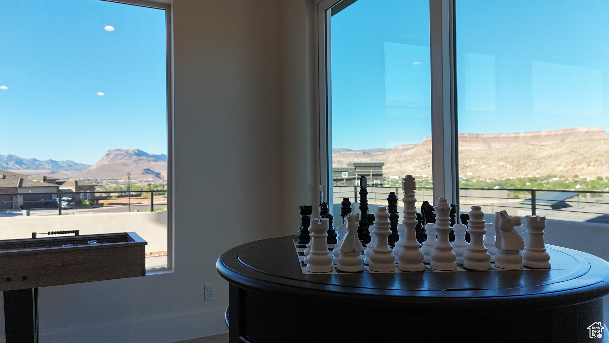 FALCON RIDGE PH 4 - Residential