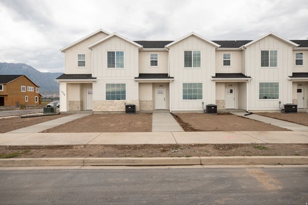 1336 W 1290 N LOT 136, SALEM, UT 84653 - Image e56ebbe814c763ebe2fdf2ff09f7eed4/1813414354