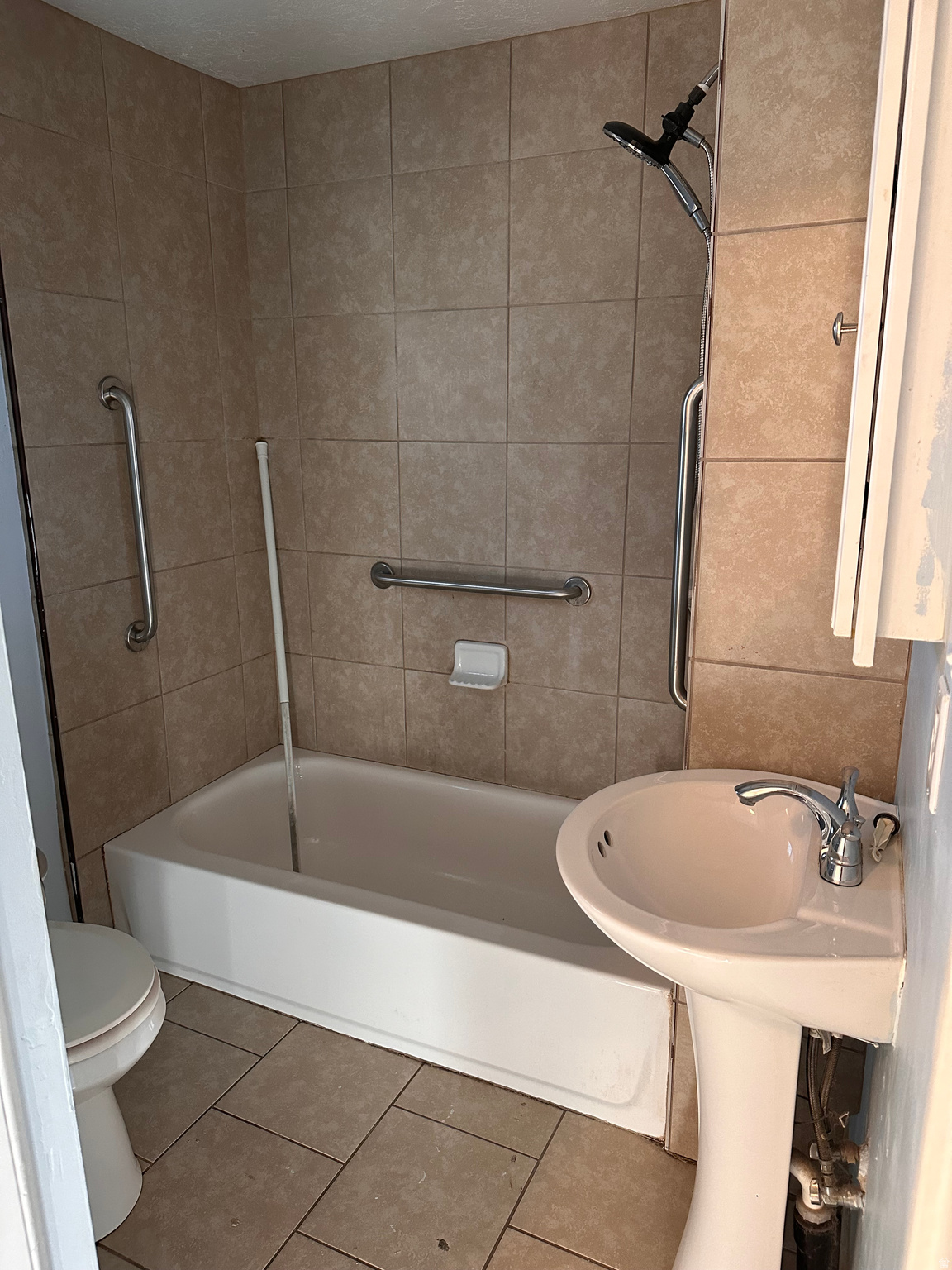 FRANKLIN PLACE - Residential Income