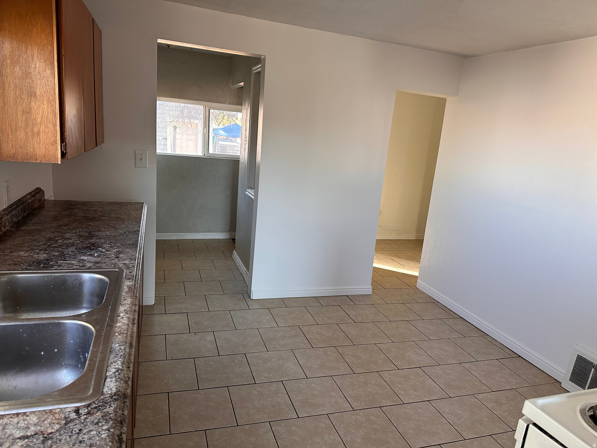 FRANKLIN PLACE - Residential Income