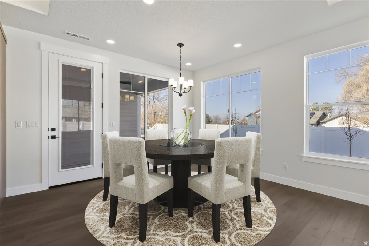 THE COTTAGES AT PEARCE FARM - Residential