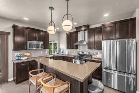 Tiny photo for 4076 S OLIVIA VIEW LN, Salt Lake City, UT 84107 (MLS # 2179624)