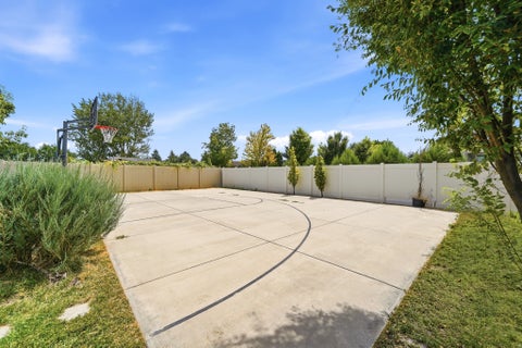 Tiny photo for 3323 W 1680 N, Clinton, UT 84015 (MLS # 2177256)