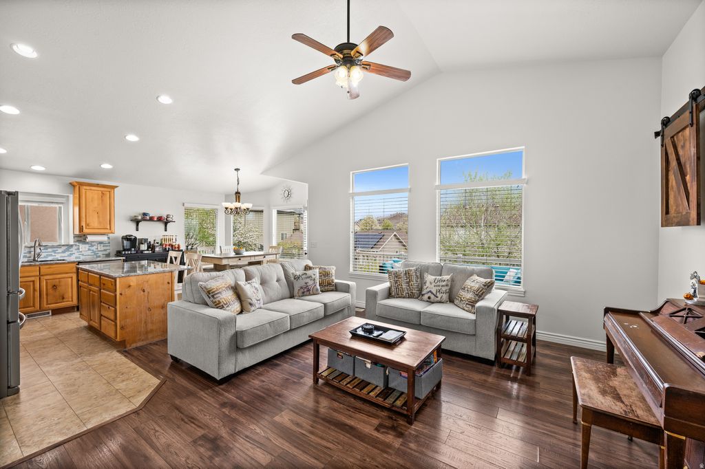 Photo of 4115 E DAKOTA DR, Eagle Mountain, UT 84005 (MLS # 2147916)