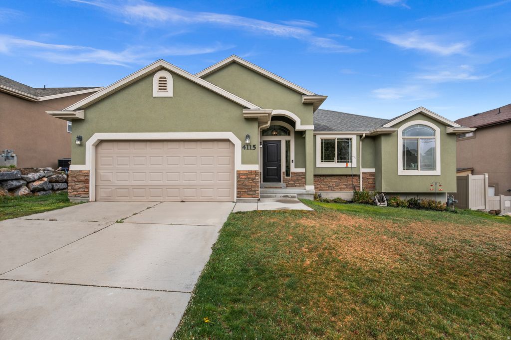 Photo of 4115 E DAKOTA DR, Eagle Mountain, UT 84005 (MLS # 2147916)
