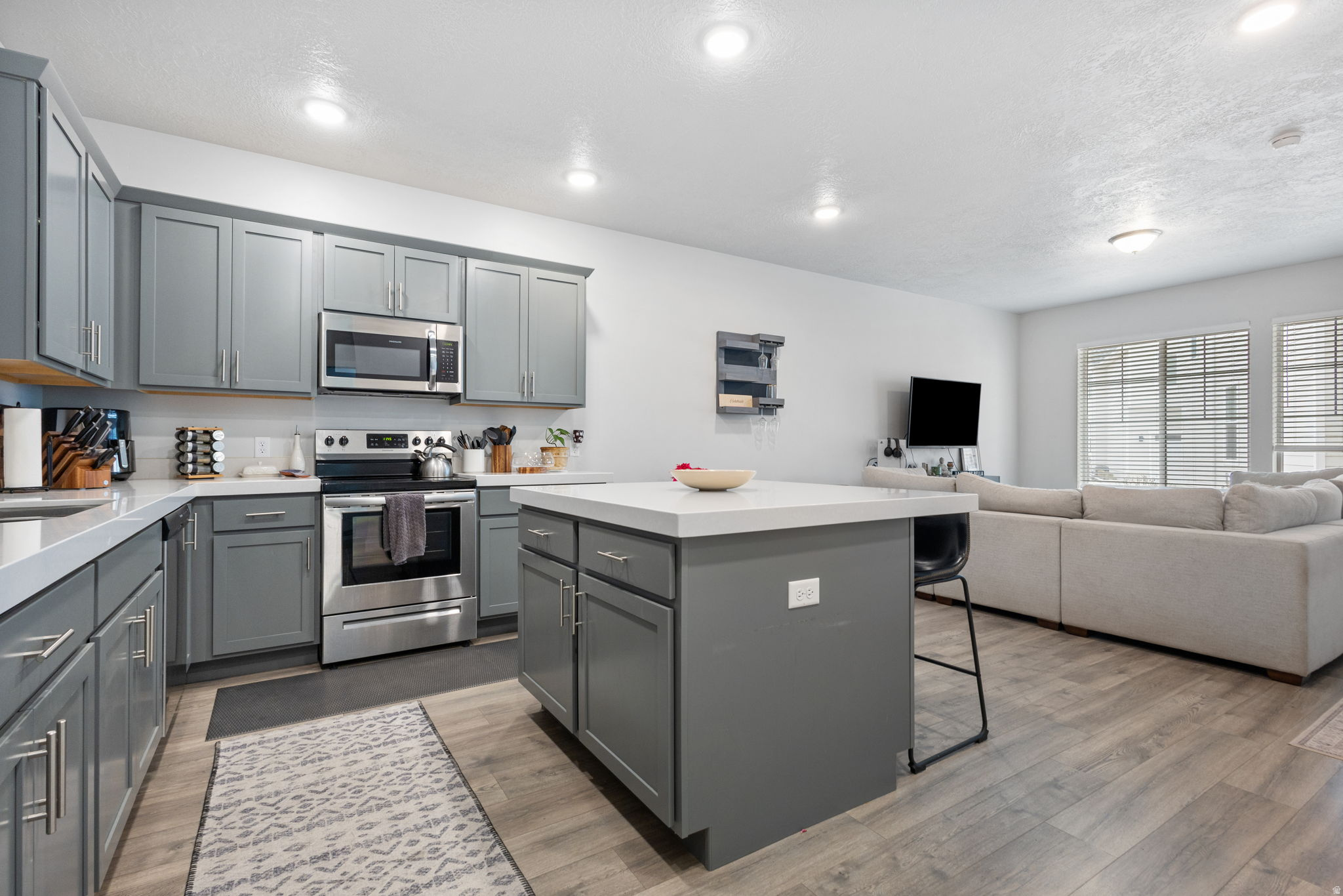 RIVER RUN - Residential