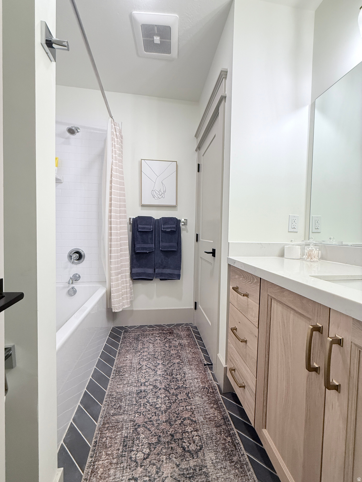 FOUNDERS AT BEACON POINTE - Residential