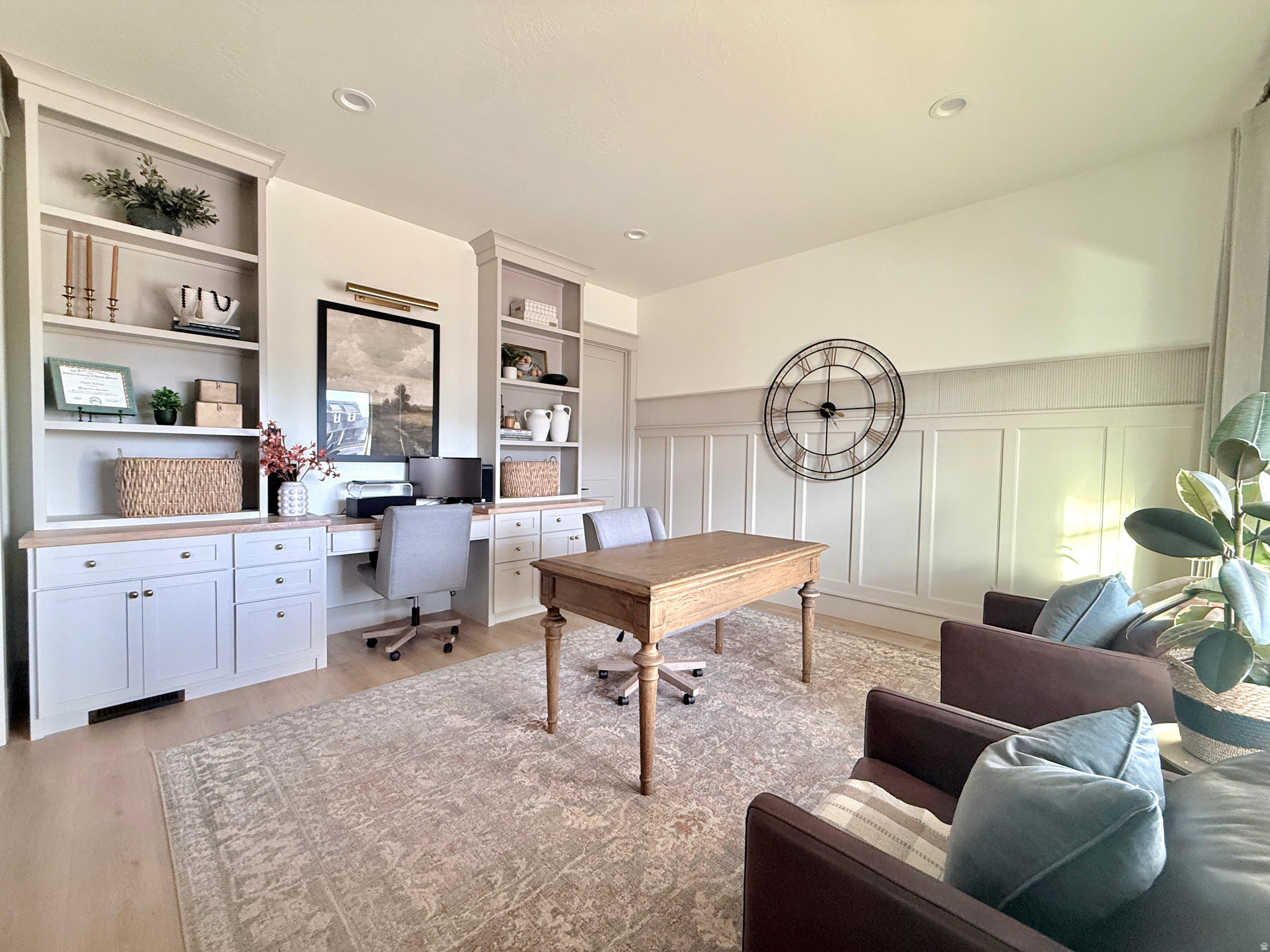 FOUNDERS AT BEACON POINTE - Residential