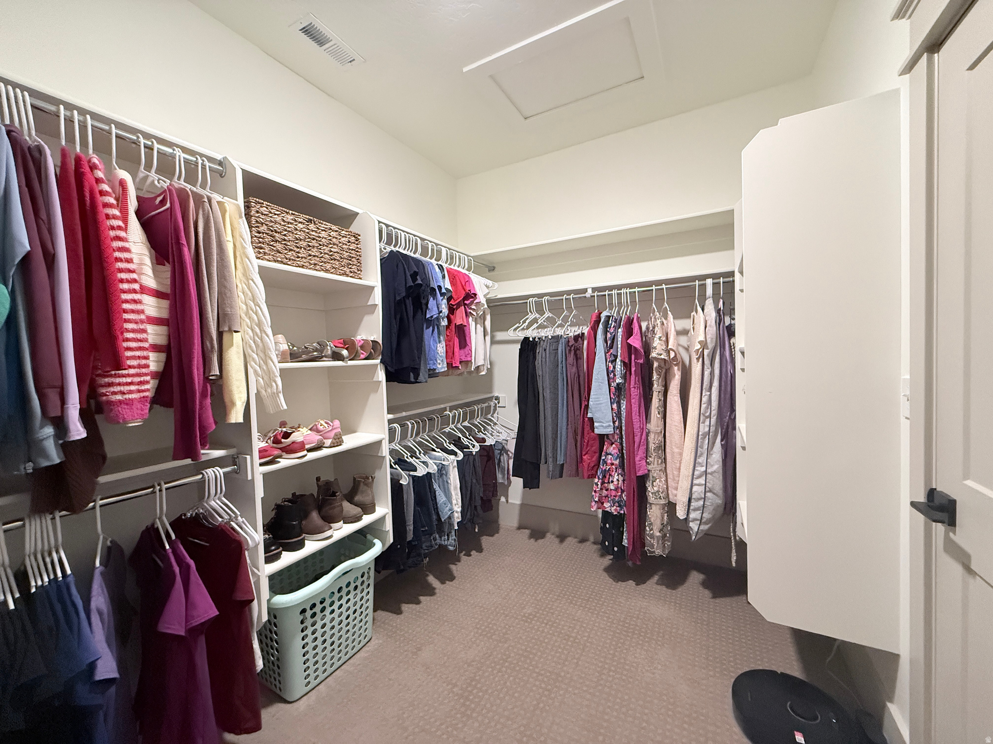 FOUNDERS AT BEACON POINTE - Residential