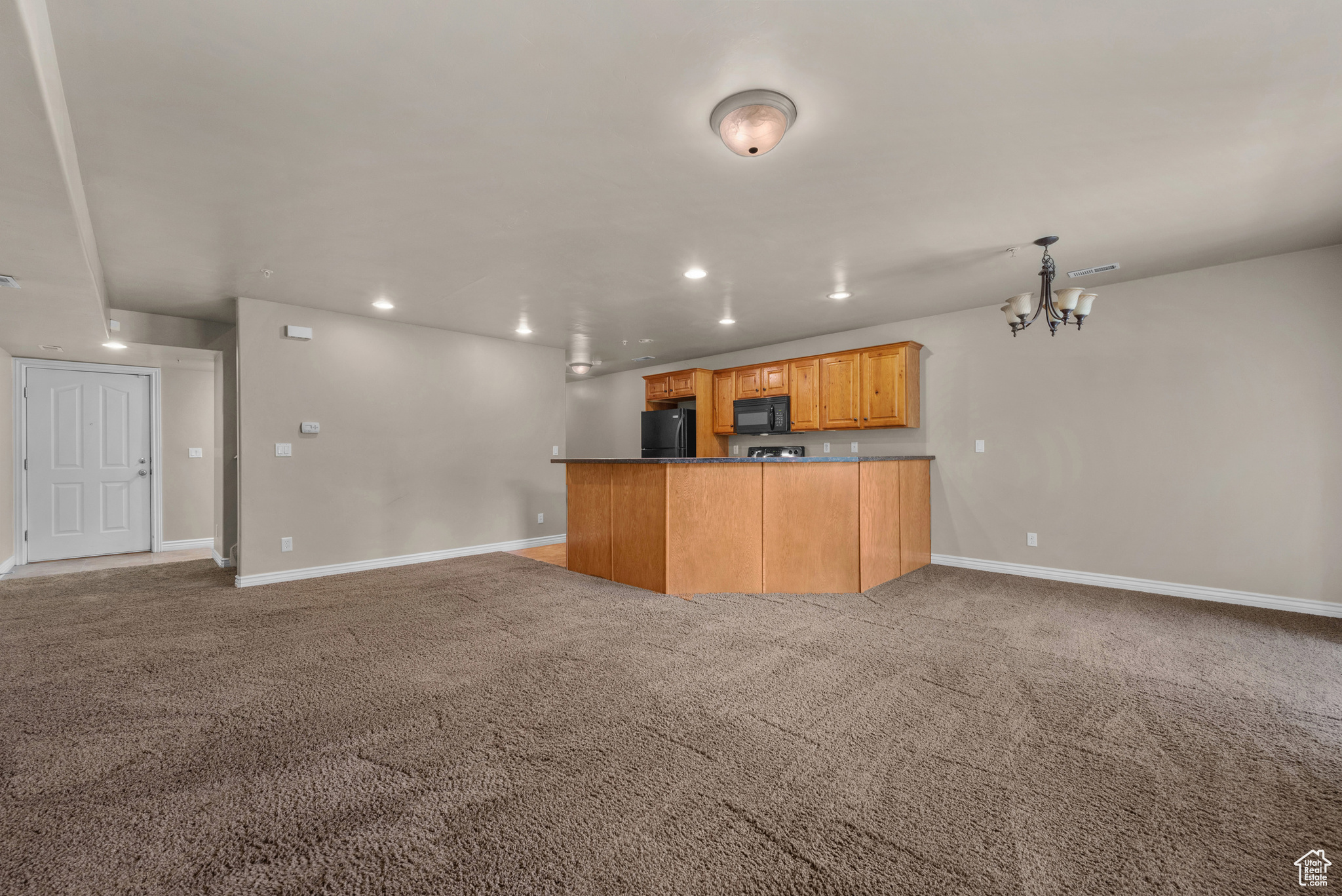 CYPRESS POINT CONDOS - Residential