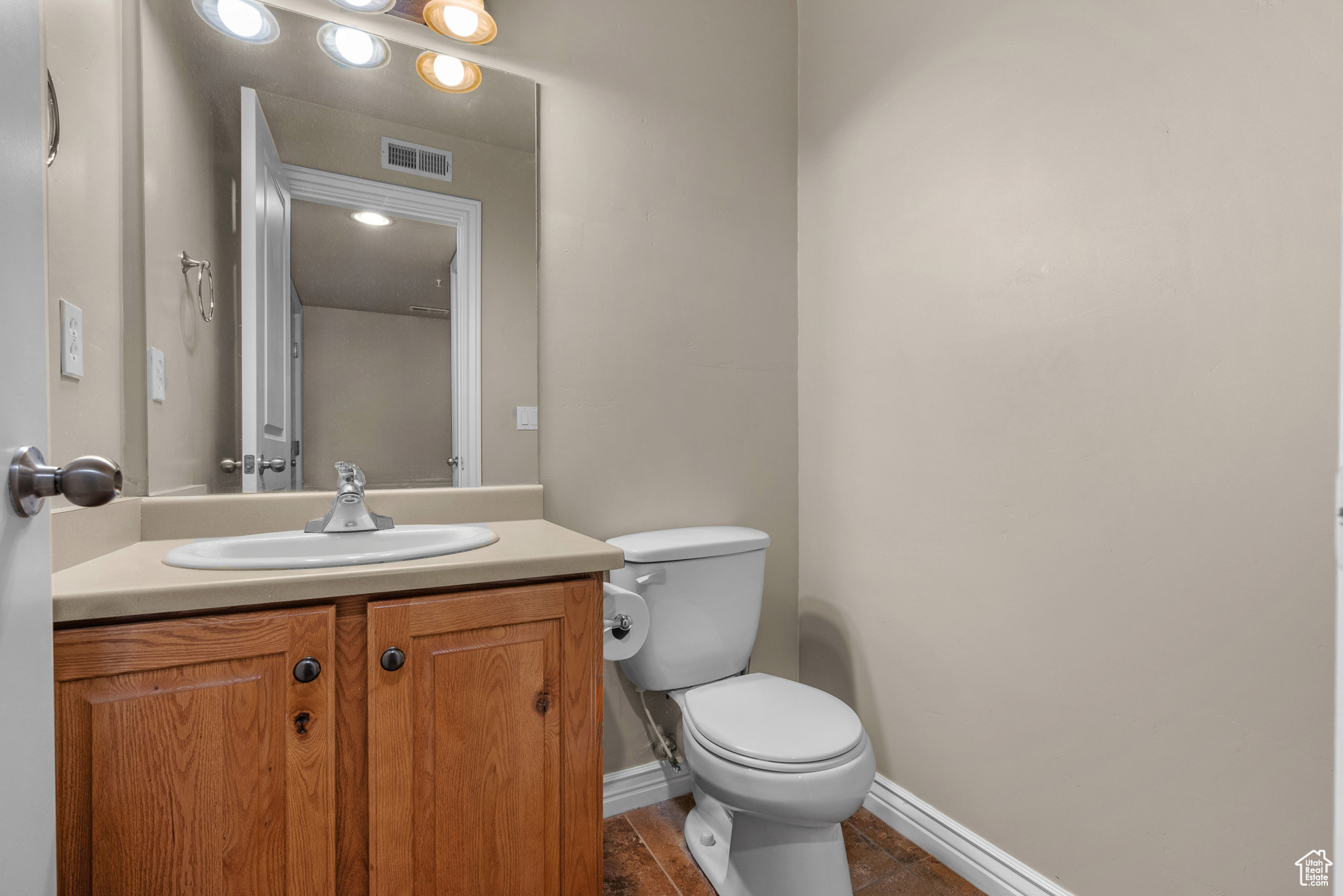 CYPRESS POINT CONDOS - Residential