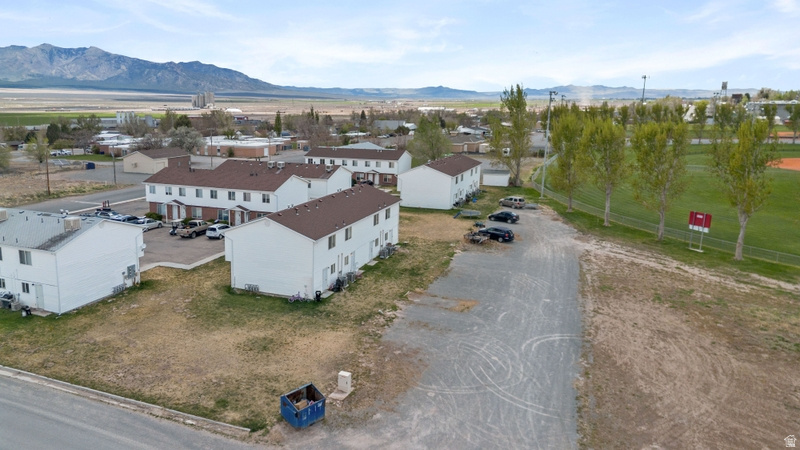 TIPPETTS TOWNHOMES - Residential