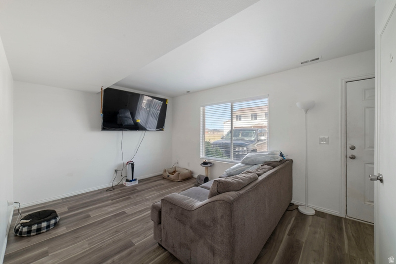 TIPPETTS TOWNHOMES - Residential