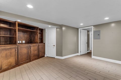 Tiny photo for 5993 S SULTAN CIR, Salt Lake City, UT 84107 (MLS # 2151289)