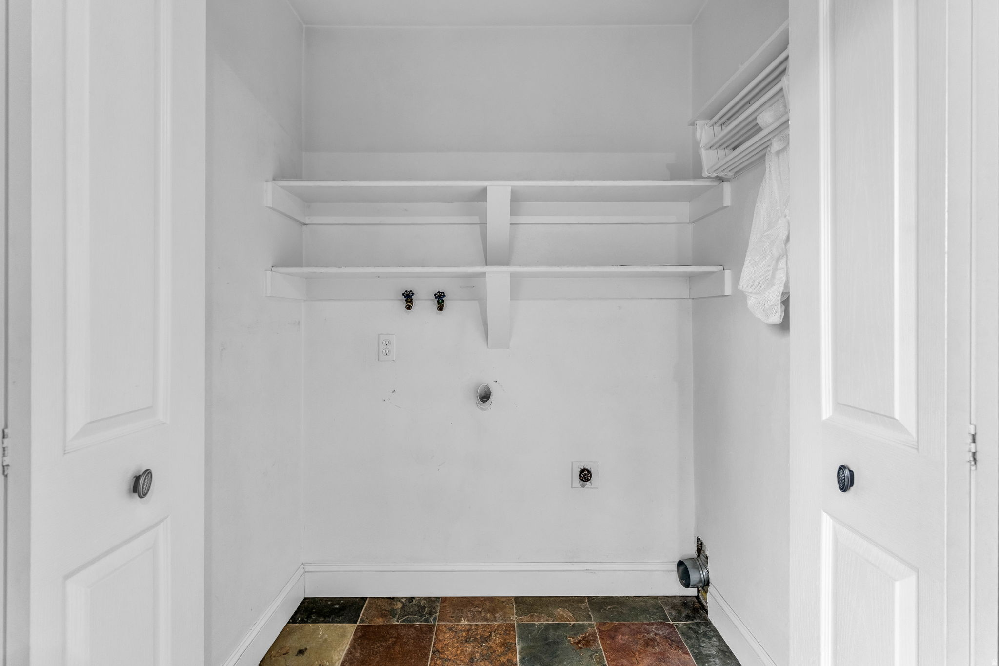 THE SULTAN - Residential