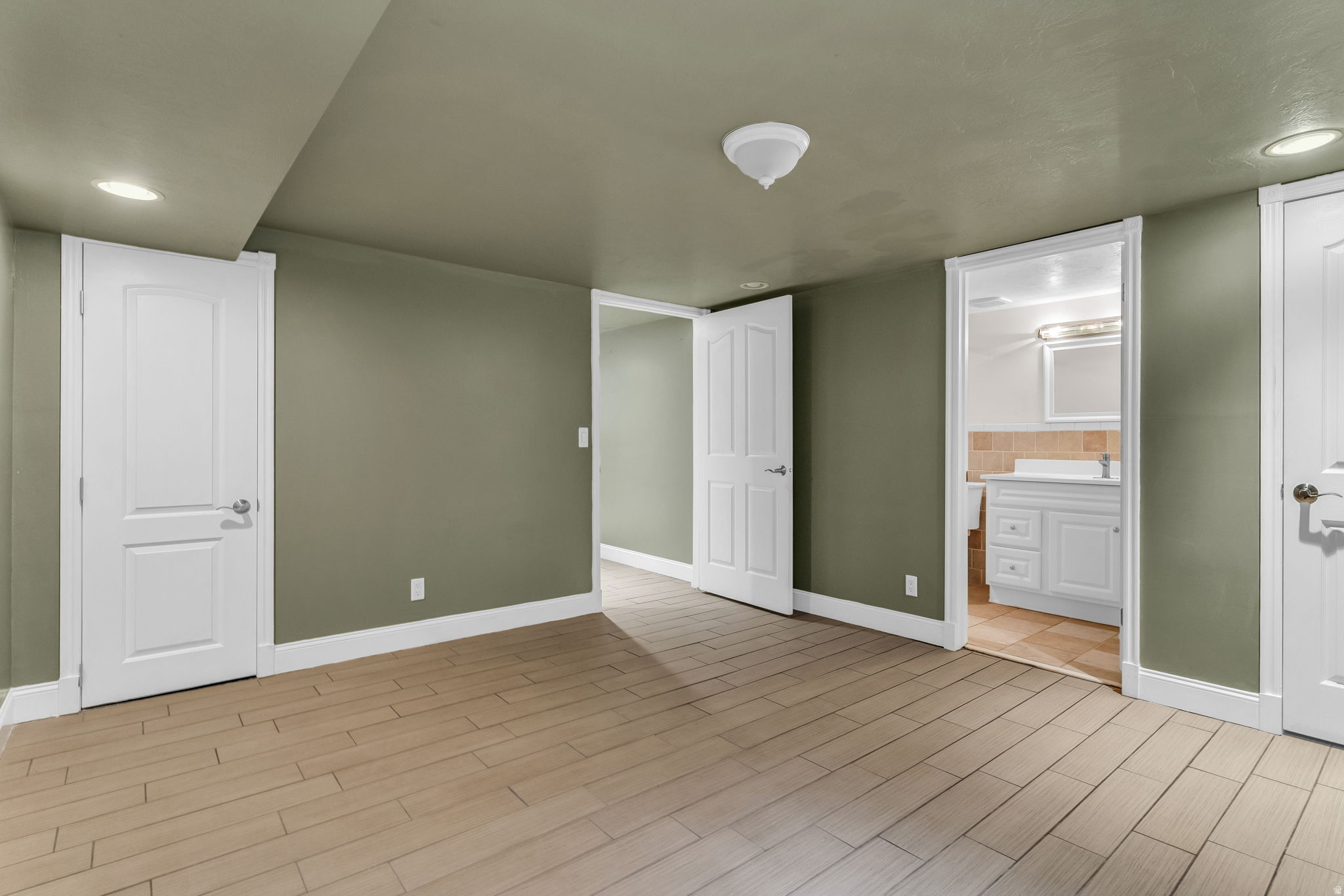 THE SULTAN - Residential