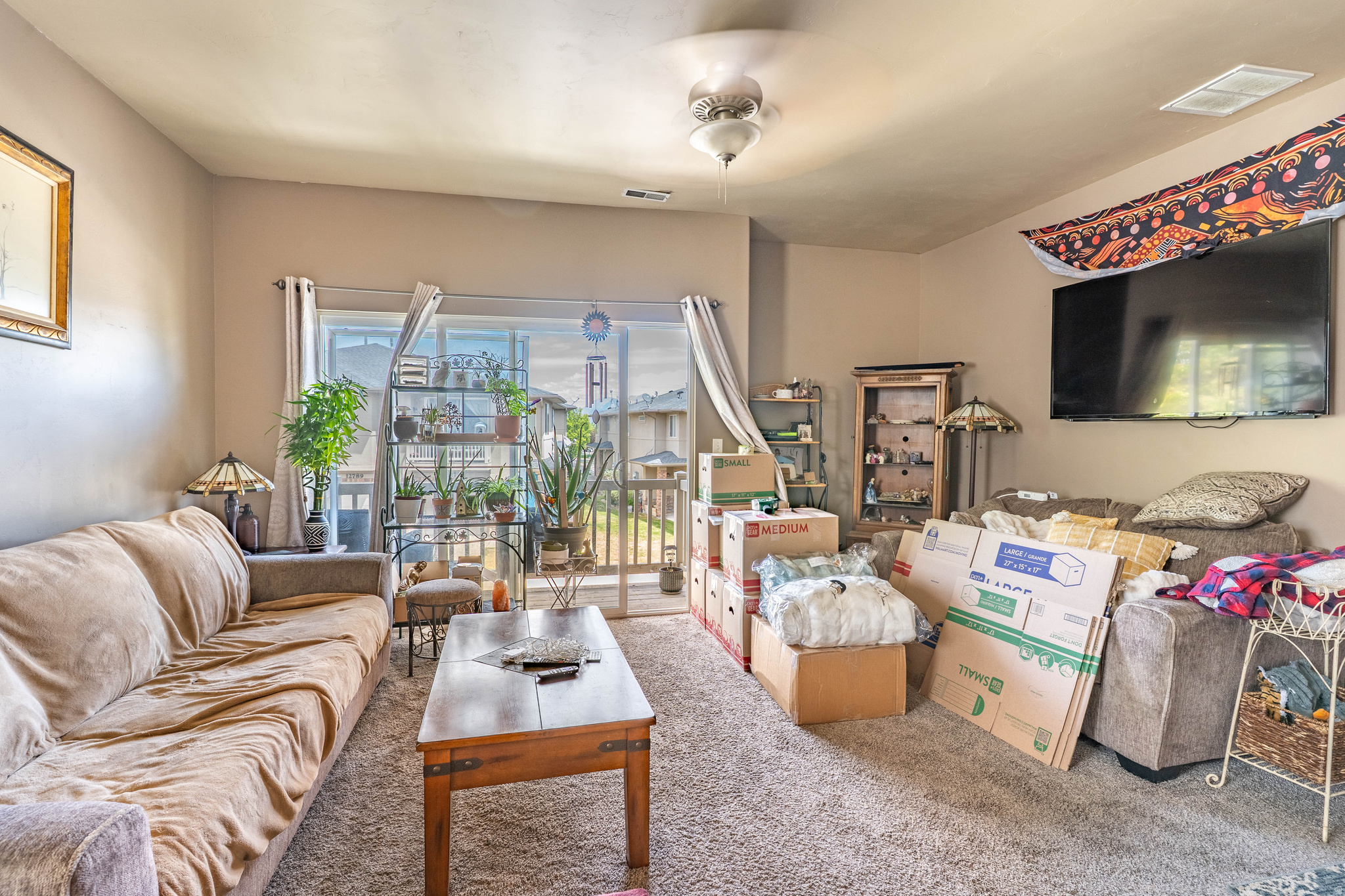 ASPEN SPRINGS - Residential